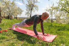 隐蔽骗术：揭秘“刷流水刷流水再跑路”的典型路径。（起底隐蔽骗局：反复刷流水直至跑路的典型路径）